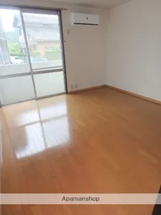 タウニィ霧島【105号室】の居間