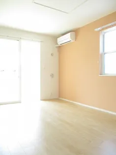 プラシード Ⅰ【1階】の居間