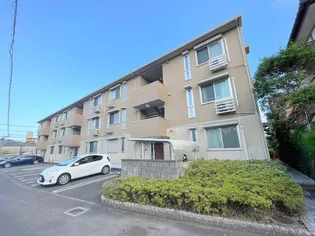 アルティスタ Aの画像