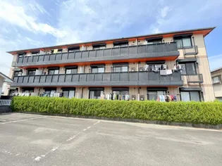 エアーズロック【3階】の外観