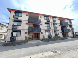 エアーズロック【3階】の外観