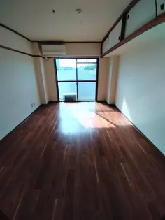 VIVRE鶴島【4階】の内装