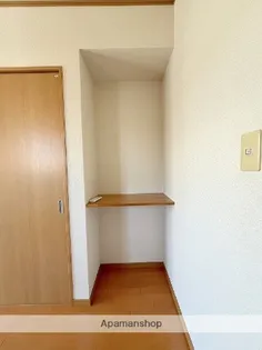 ユウトクハイツ【202号室】の内装