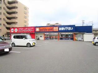 鈴木グリーンハイツC【301号室】の周辺