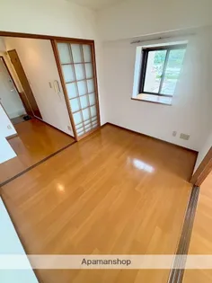 コスモマンション中央【4階】の内装