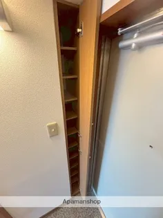 コスモマンション中央【4階】の内装