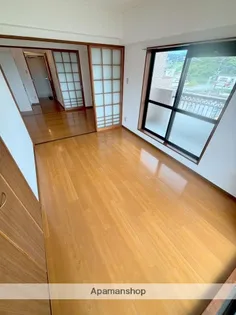 コスモマンション中央【4階】の内装