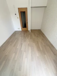 ライヴリー加納【212号室】の内装