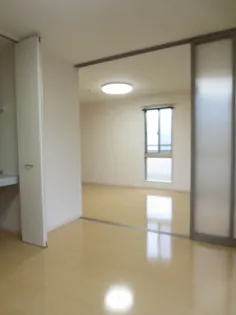 i・パラッツオ【1階】の居間