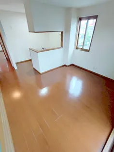 エスポワール・K A棟【1階】の居間