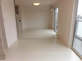 グランシャリオ B棟【3階】の内装