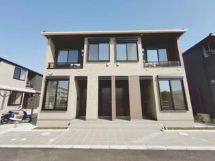 ハリーズコートBの画像