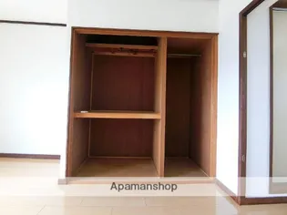 ガーデンHE【2階】の内装