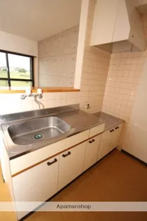 センチュリー21金田 E棟【103号室】のキッチン