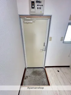 ガーデンTN Ⅰ【205号室】の玄関