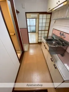 シティハイツ姫城 A・B【B27号室】の玄関