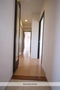 あいらんど早水【4階】の玄関