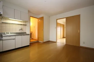 パークサイドひえだ【3階】の内装