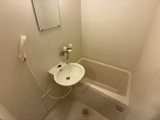 レオパレスMUTA【204号室】の風呂