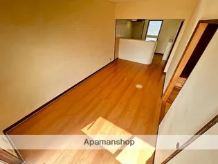 日昇コーポラスⅠ【202号室】の居間