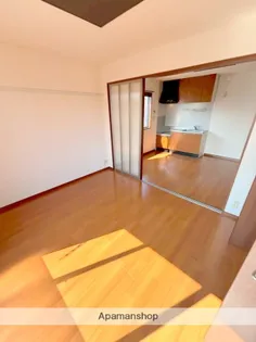 メゾンシャジン【2階】の内装