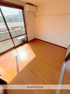 メゾンシャジン【2階】の内装