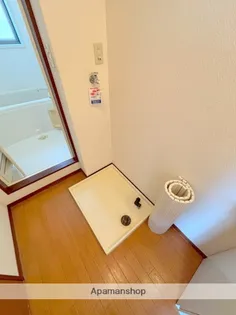 メゾンシャジン【2階】の内装