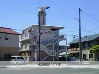 Y'Sコーポの画像