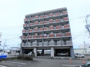 サン トール【2階】の外観