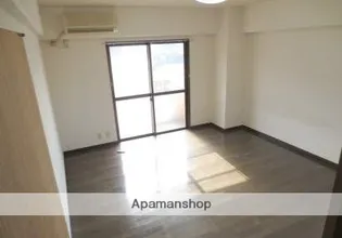 新町橋レジデンス【503号室】の居間