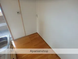 ヴェレッザ清水【301号室】の内装