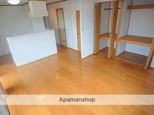 ヴェレッザ清水【301号室】の居間