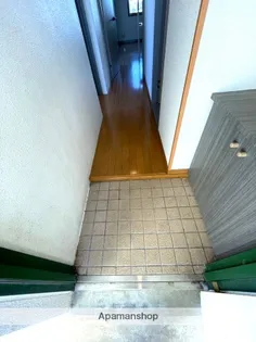 PINE VIEW【401号室】の玄関