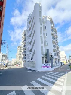 シーラカンスKANDY【3階】の外観