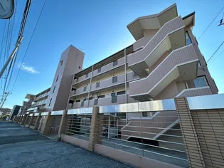 ラーバンハイツ【3階】の外観