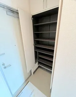 セジュールDH A棟【1階】の内装