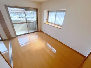 ユーミー上平野【1階】の内装