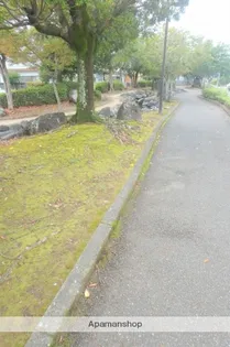 横山マンション【102号室】の外観