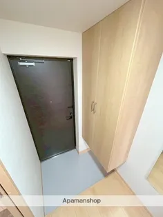 ピーチフローレ6TH【502号室】の玄関