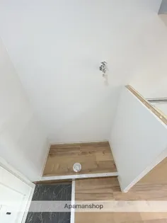 ライヴリー加納【303号室】の内装