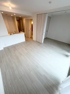 シティテラス宮崎【5階】の居間