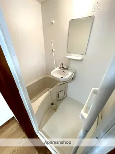 メゾンYD【3階】の風呂