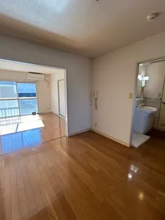 コートK【2階】の居間