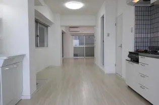 ルミナス松山【605号室】の居間