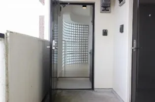 ルミナス松山【605号室】の玄関