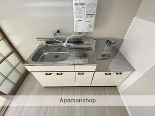 サザンウイング2番館【302号室】のキッチン