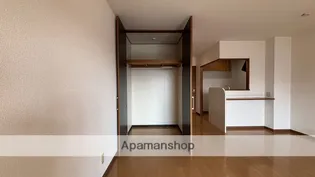 サンフォルトゥーナ宮崎駅東【402号室】の内装