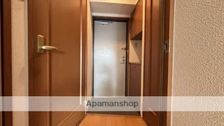 サンフォルトゥーナ宮崎駅東【402号室】の玄関