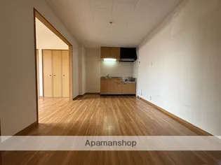 パルコート【A棟103号室】の居間