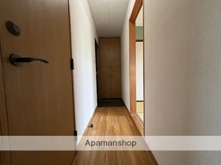 パルコート【A棟103号室】の玄関